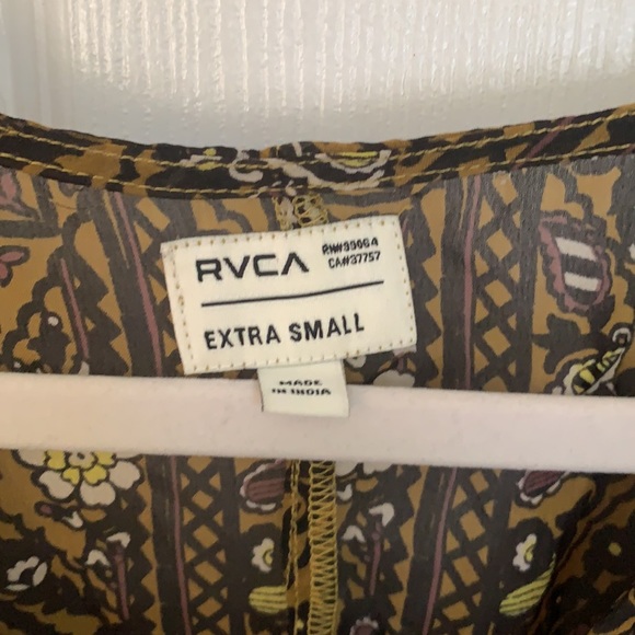 Romper size Xsmall by RVCA - Picture 2 of 4